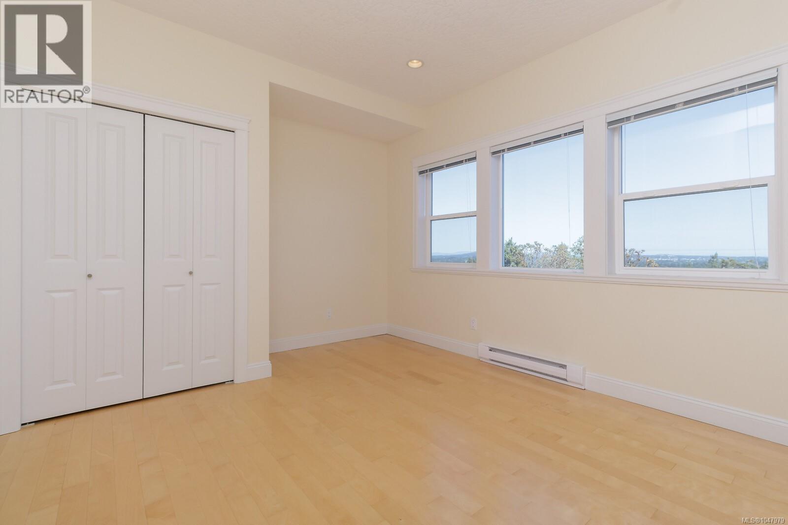 321 Greenmansions Pl - Image 40