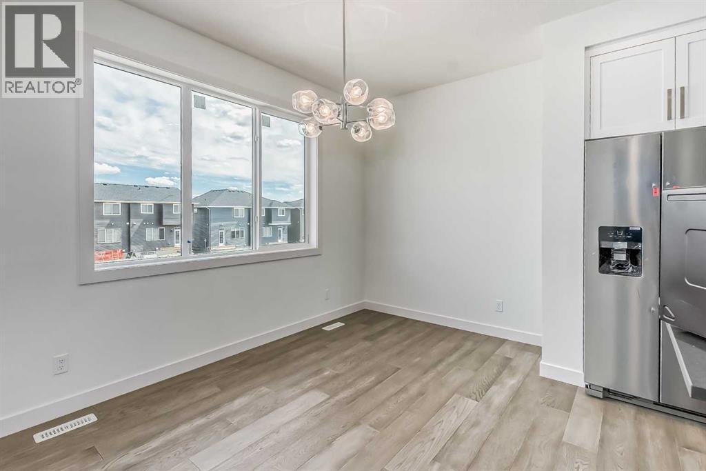 404 River Avenue, Cochrane