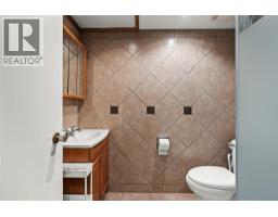 4400 15 Avenue, Vernon, BC V1T6X9 Photo 42