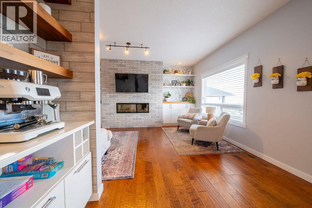 2266 LINFIELD Drive - 11