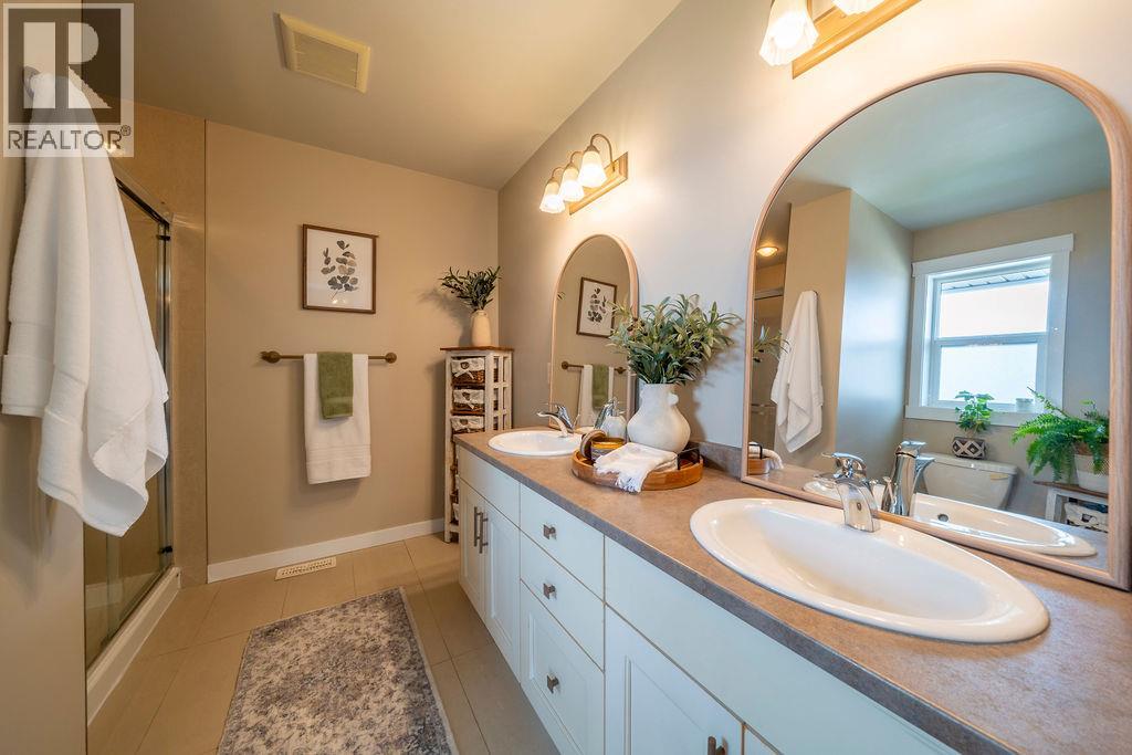 2266 LINFIELD Drive - Image 19