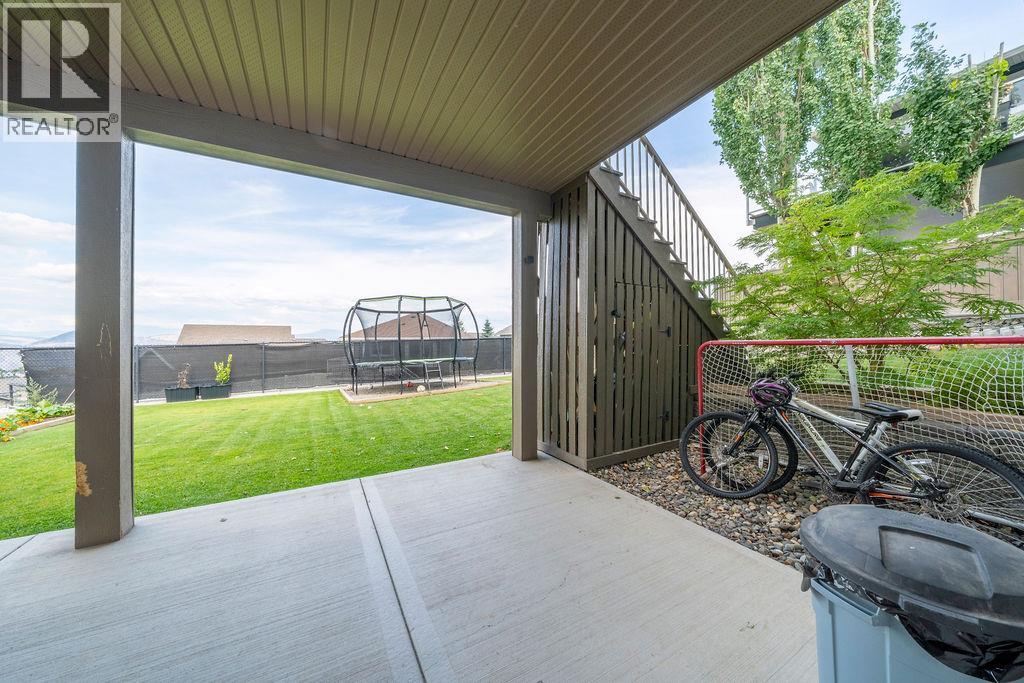 2266 LINFIELD Drive - Image 43