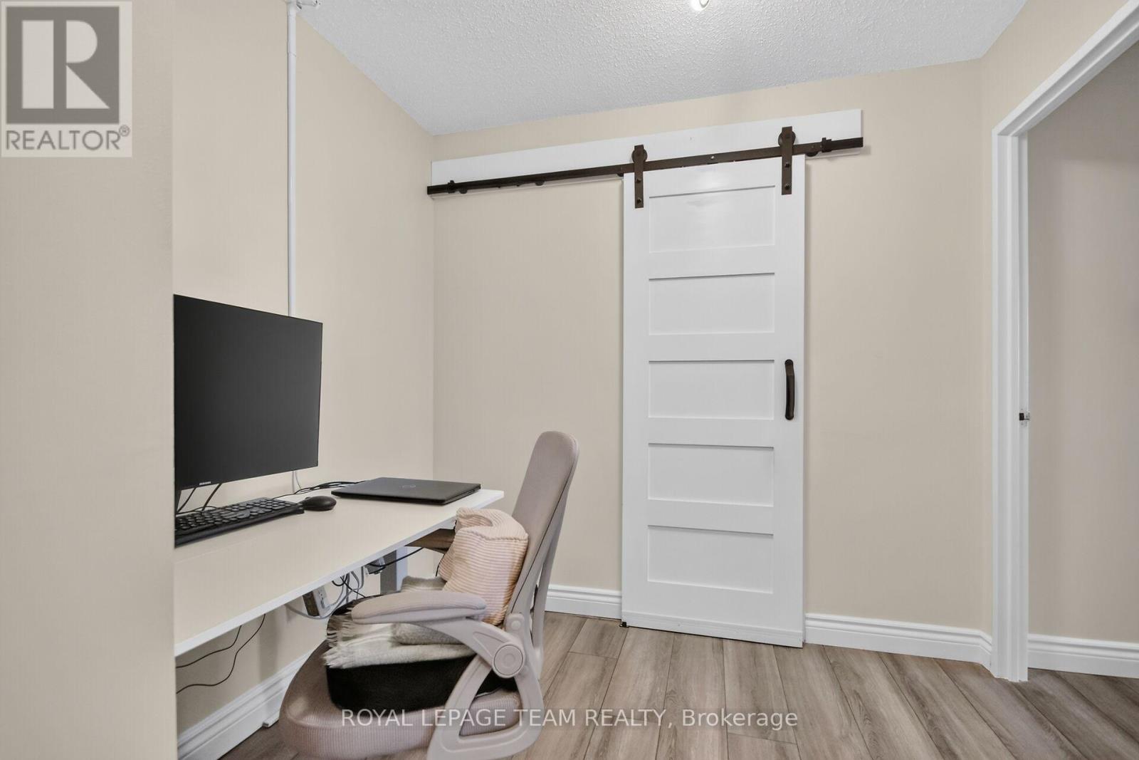 #412 1505 BASELINE ROAD - 26