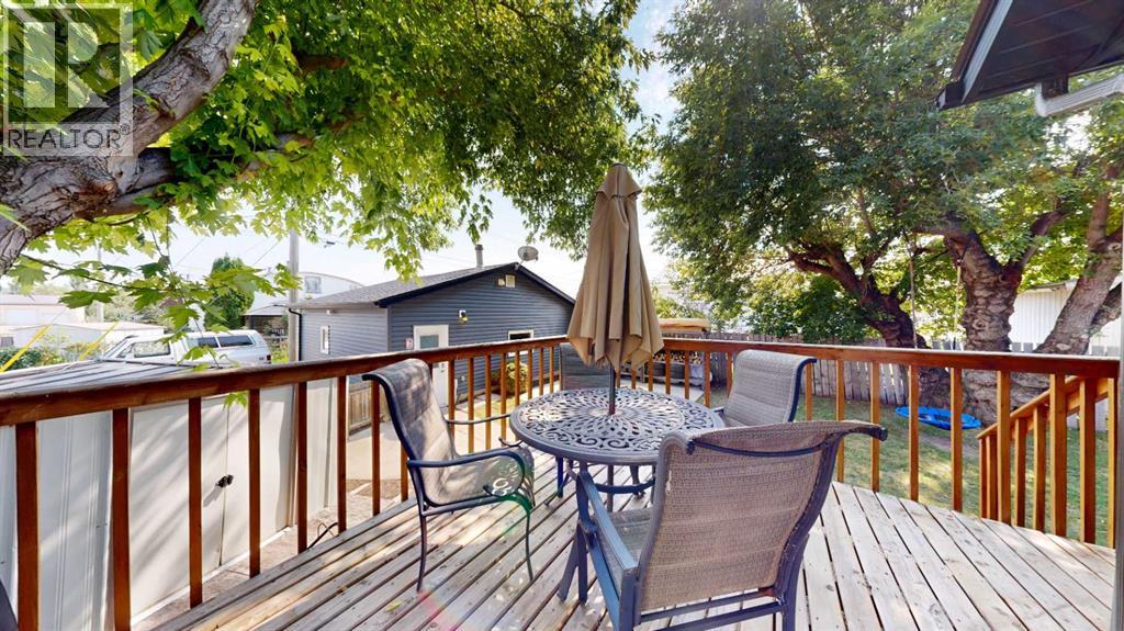 Listing photo – 5013 48 Street, Stettler