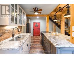 Kitchen - 7353 Davy Drive, Ramara, ON L0K1B0 Photo 7