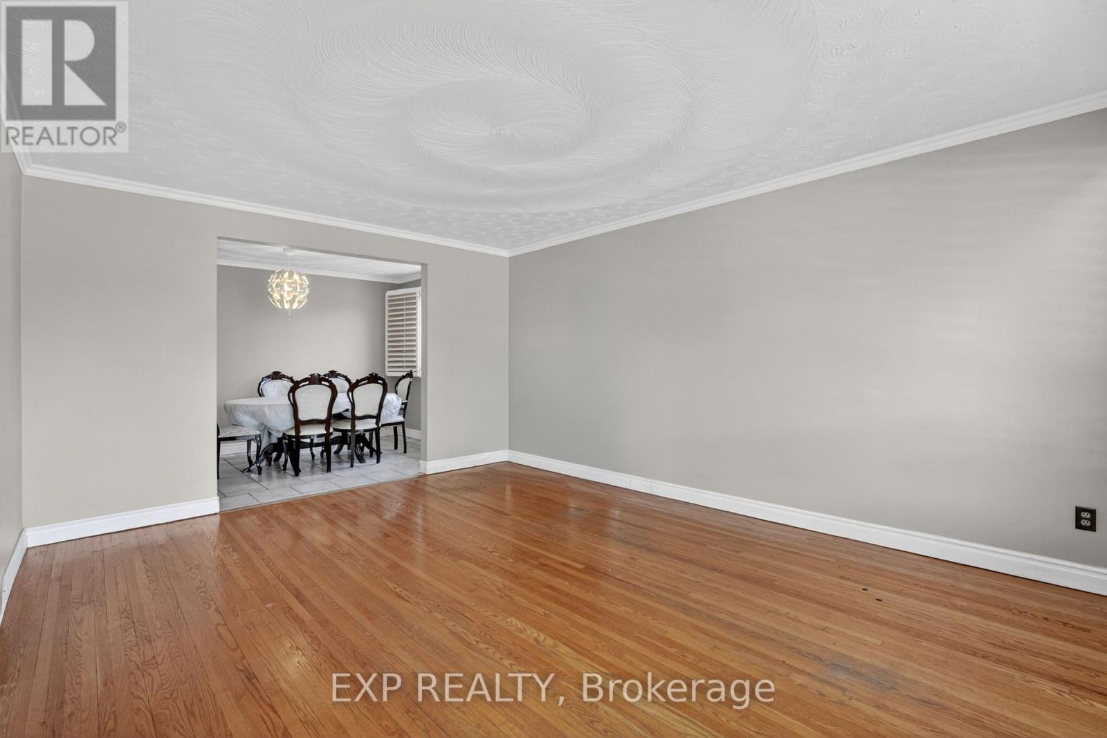 128 HADELAND AVENUE - 10