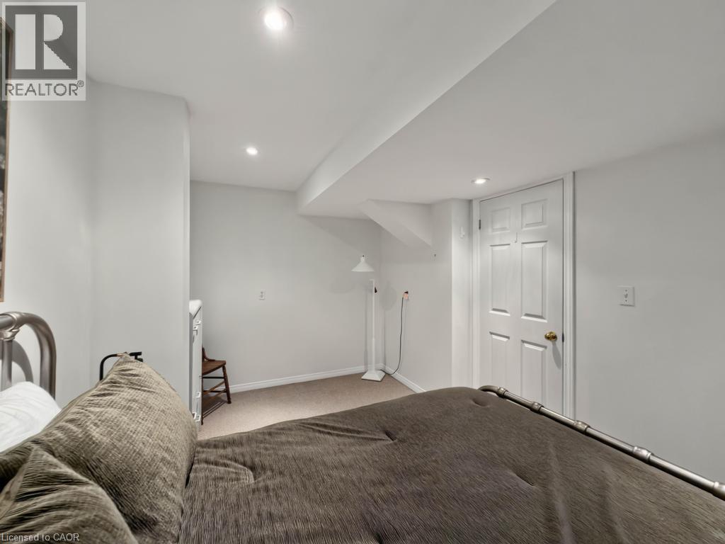 5131 HAWTHORN Drive - Image 35