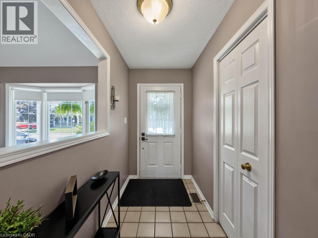 5131 HAWTHORN Drive - Image 5