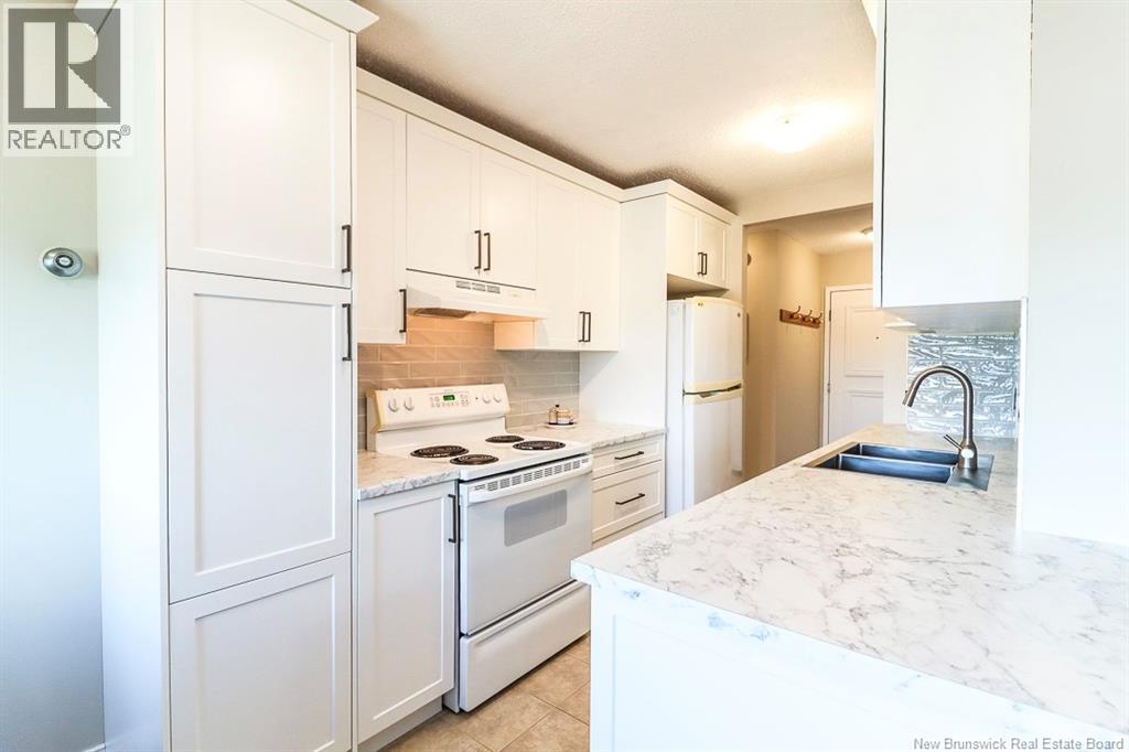#909 310 Woodward - 5
