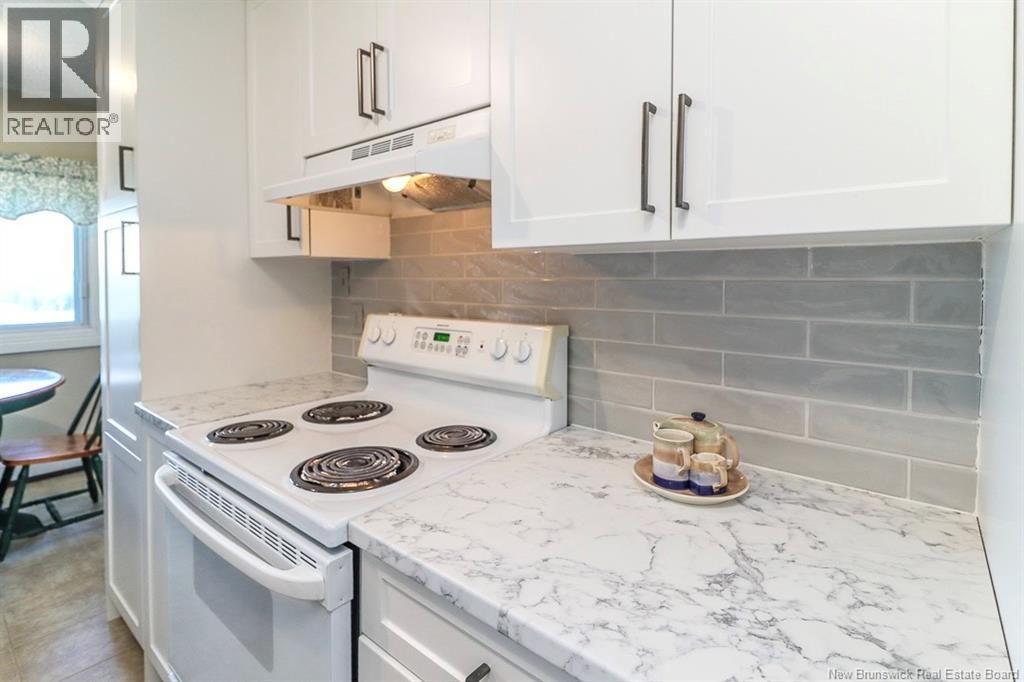 #909 310 Woodward - 8