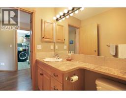 372 Lake Stafford Drive E, Brooks, AB T1R1P8 Photo 24