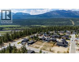 1616 Cedar Street, Golden, BC V0A1H6 Photo 9