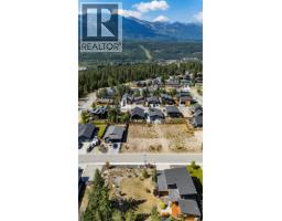 1616 Cedar Street, Golden, BC V0A1H6 Photo 19
