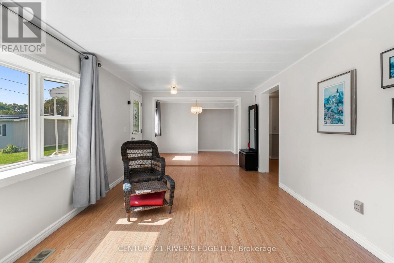 1871 OXFORD AVENUE - Image 6