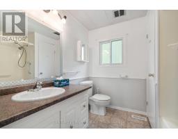 30 - 1871 Oxford Avenue, Elizabethtown Kitley, ON K6V7B5 Photo 17