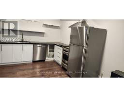 Lower Level - 11 Walnut Crescent, Toronto, ON M8W2Z9 Photo 15