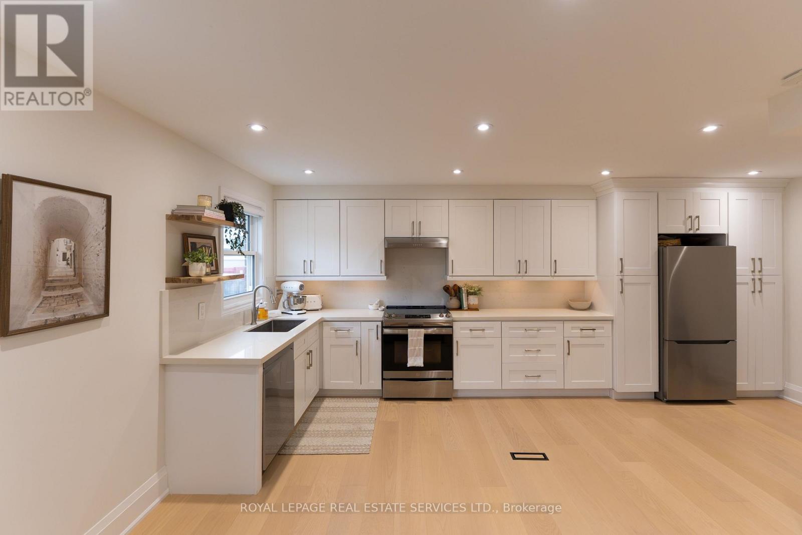 #36 30 HESLOP ROAD - 8