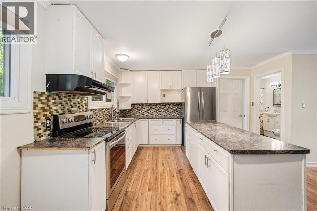 7465 EAST RIVER Road - Image 10