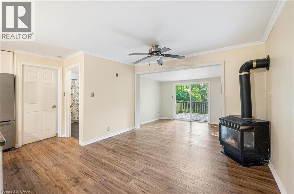 7465 EAST RIVER Road - Image 14