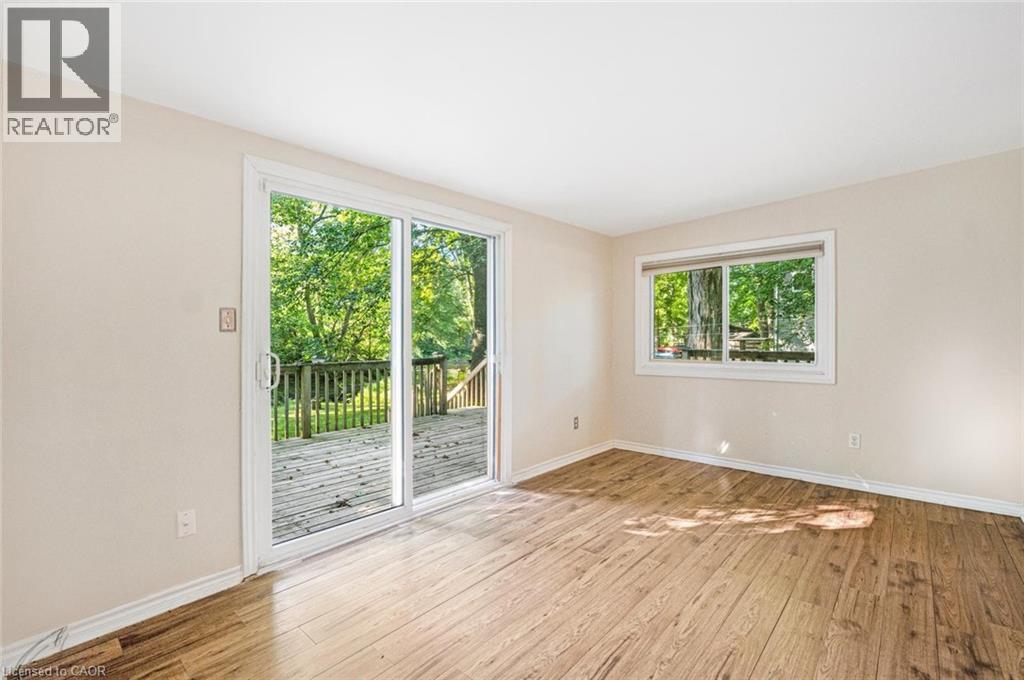 7465 EAST RIVER Road - Image 17