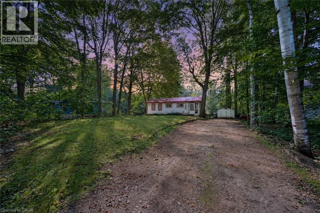 7465 EAST RIVER Road - 2