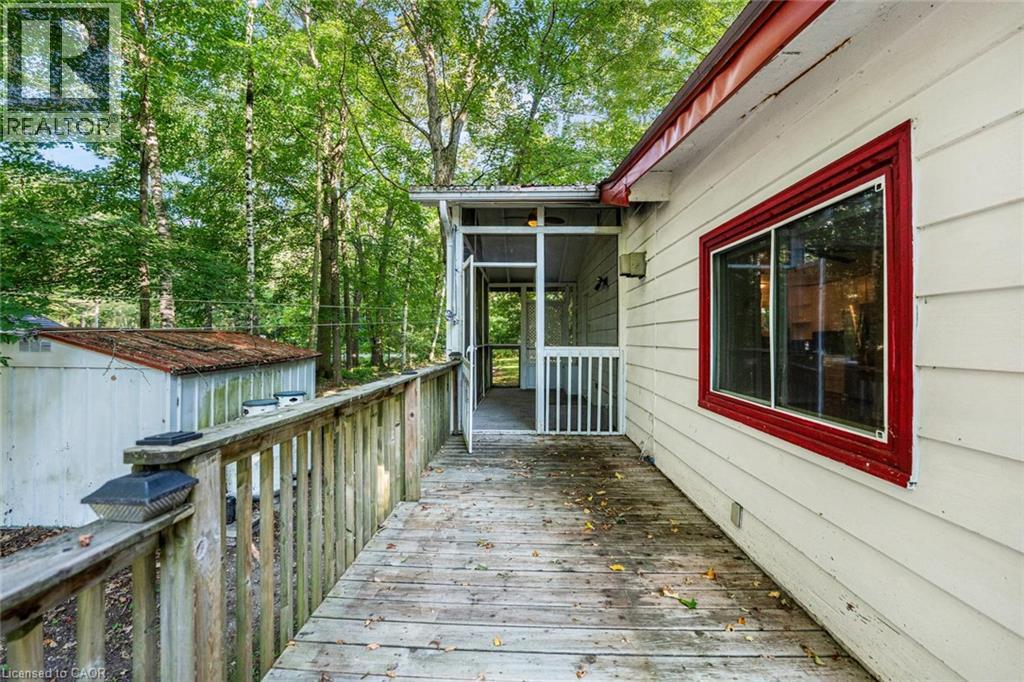 7465 EAST RIVER Road - Image 33