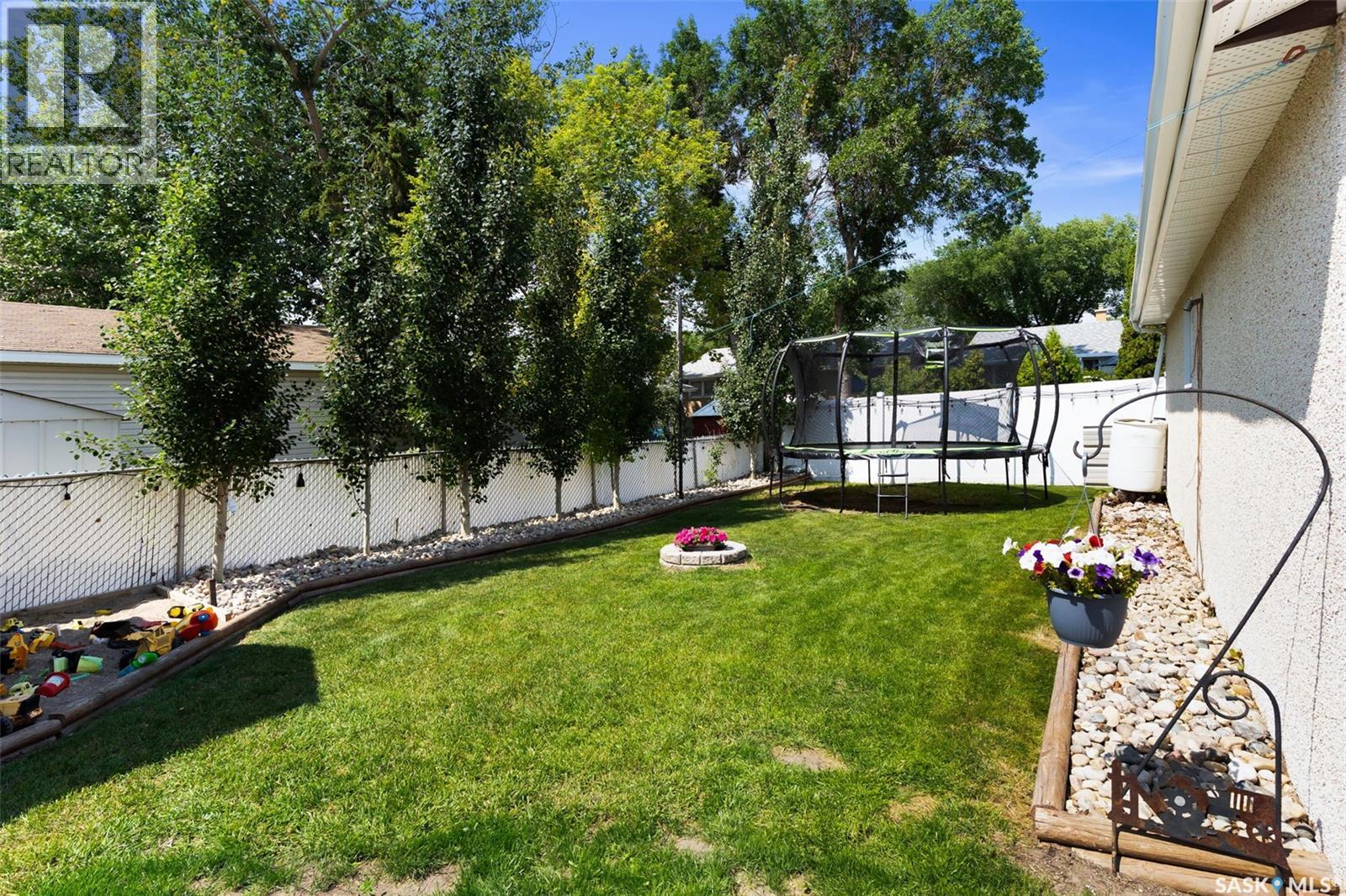 90 Walden CRESCENT - Image 35