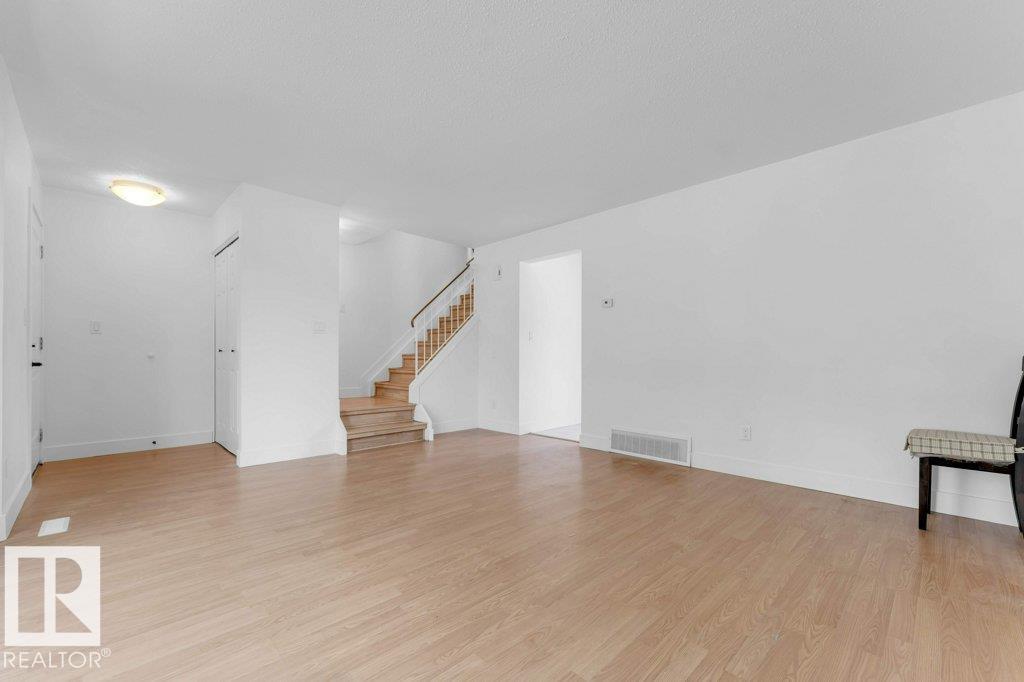 632 KNOTTWOOD RD W NW - Image 8
