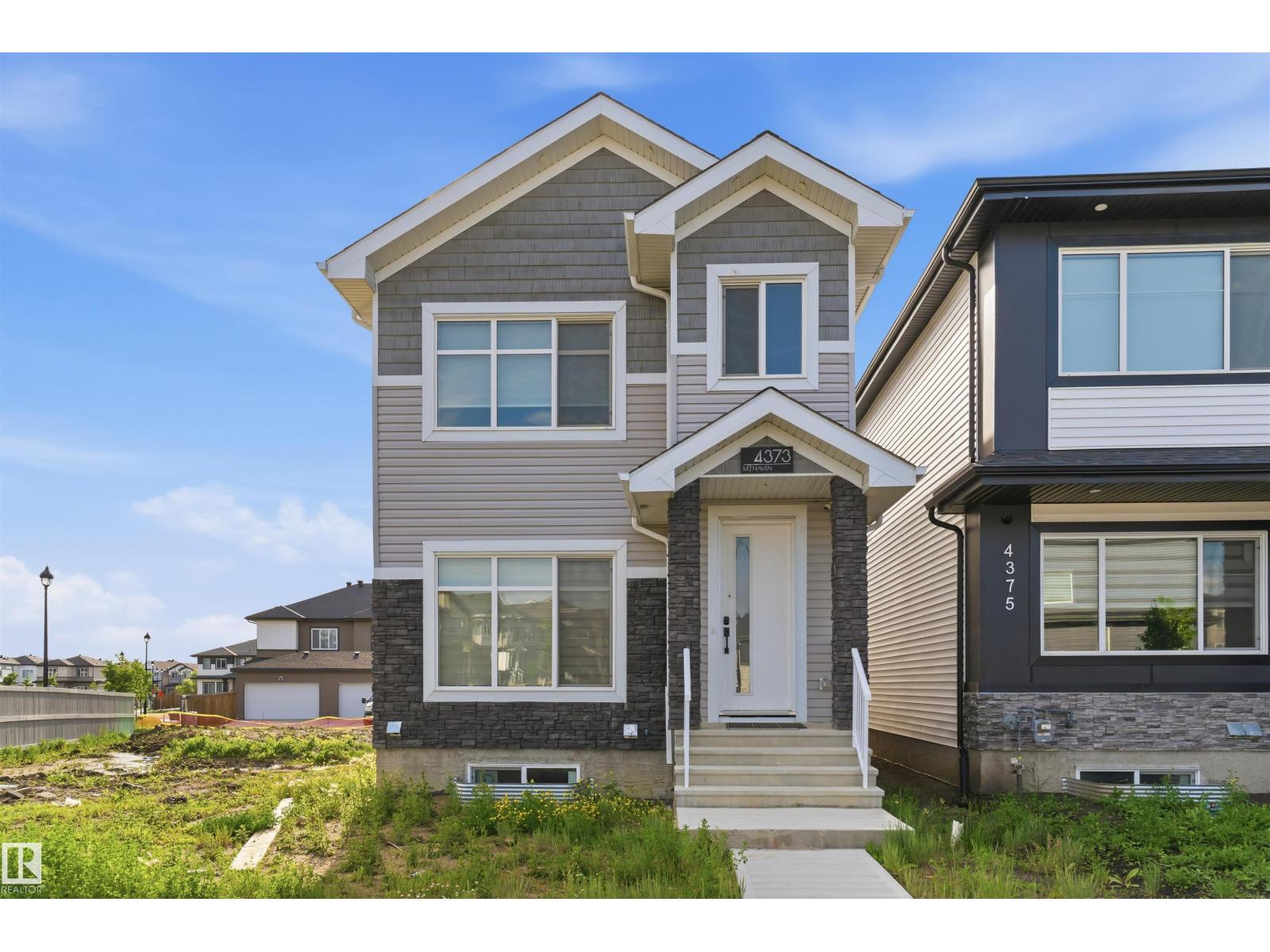 4373 37 ST - Image 6