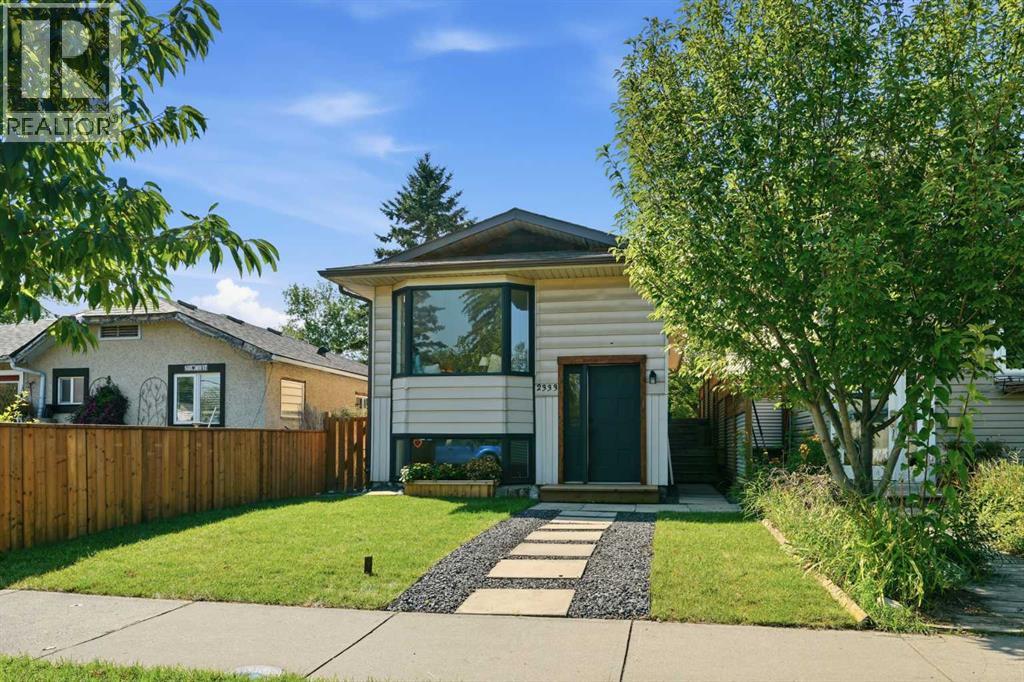 2333 16 Street SE - Image 33