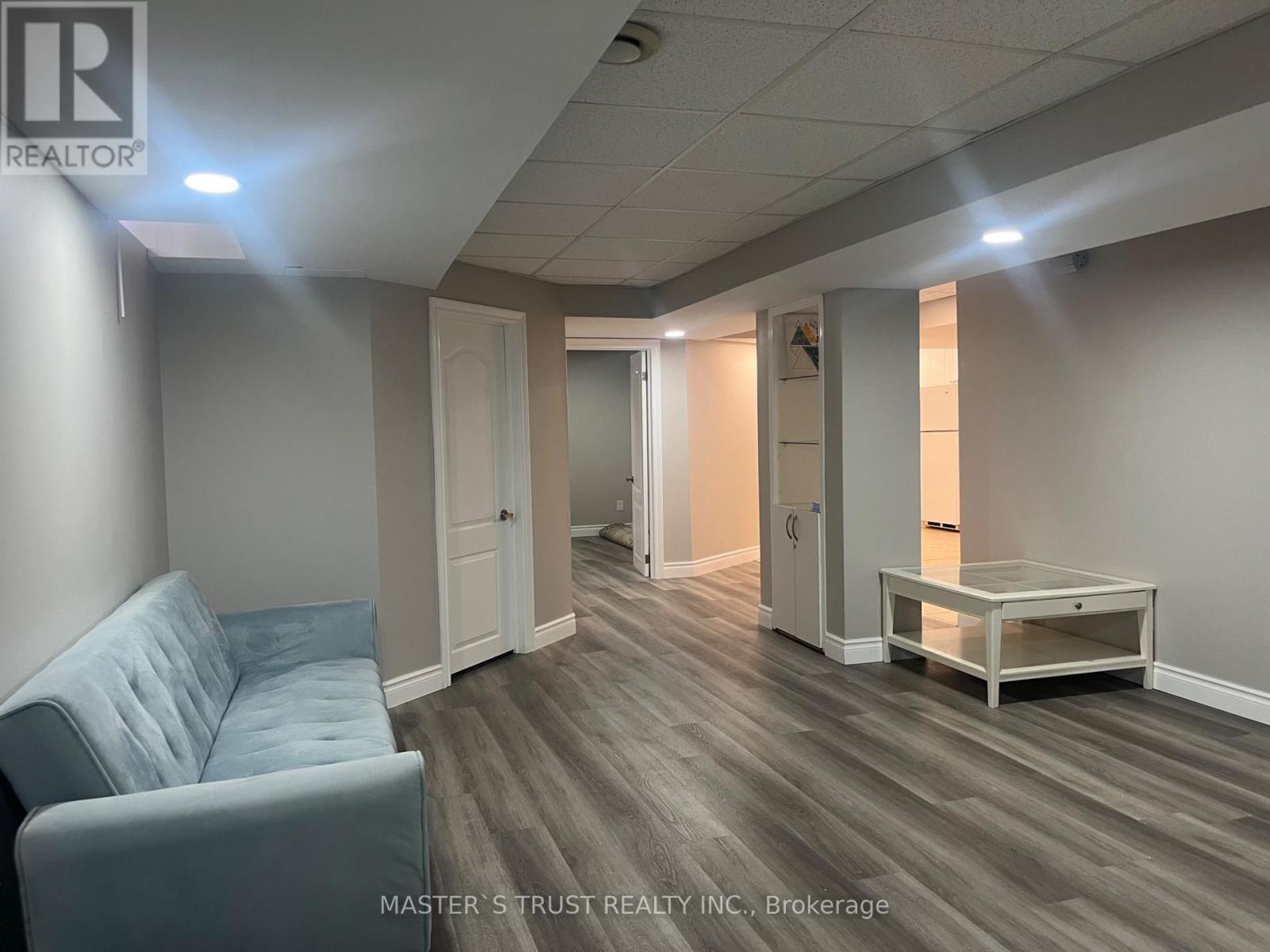 25 STEVENS DRIVE - 38