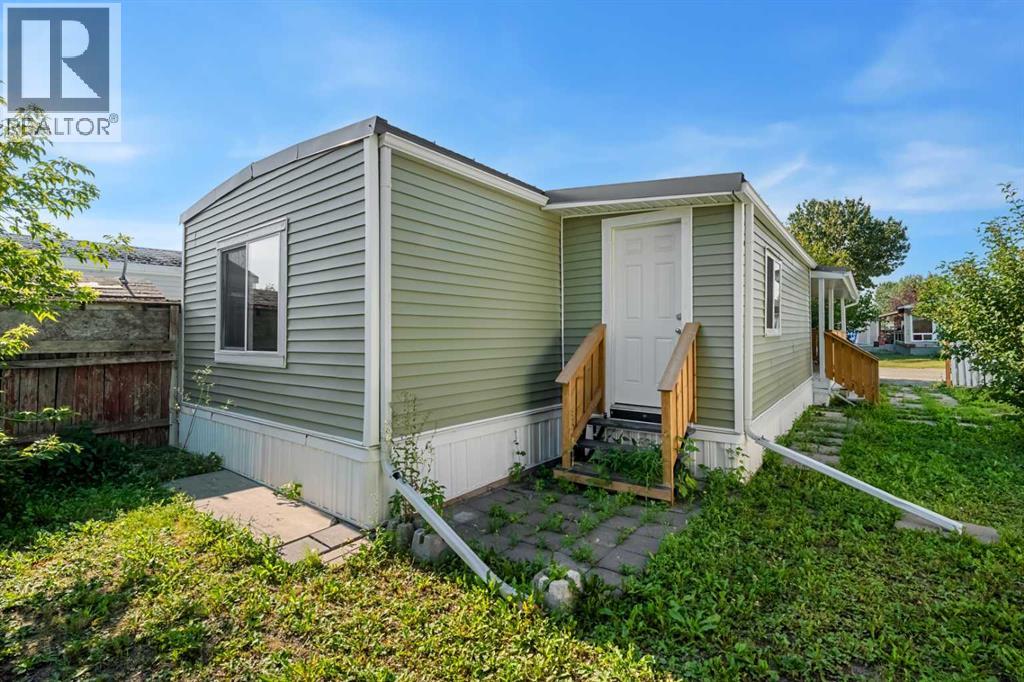 330, 6220 17 Avenue SE - 31