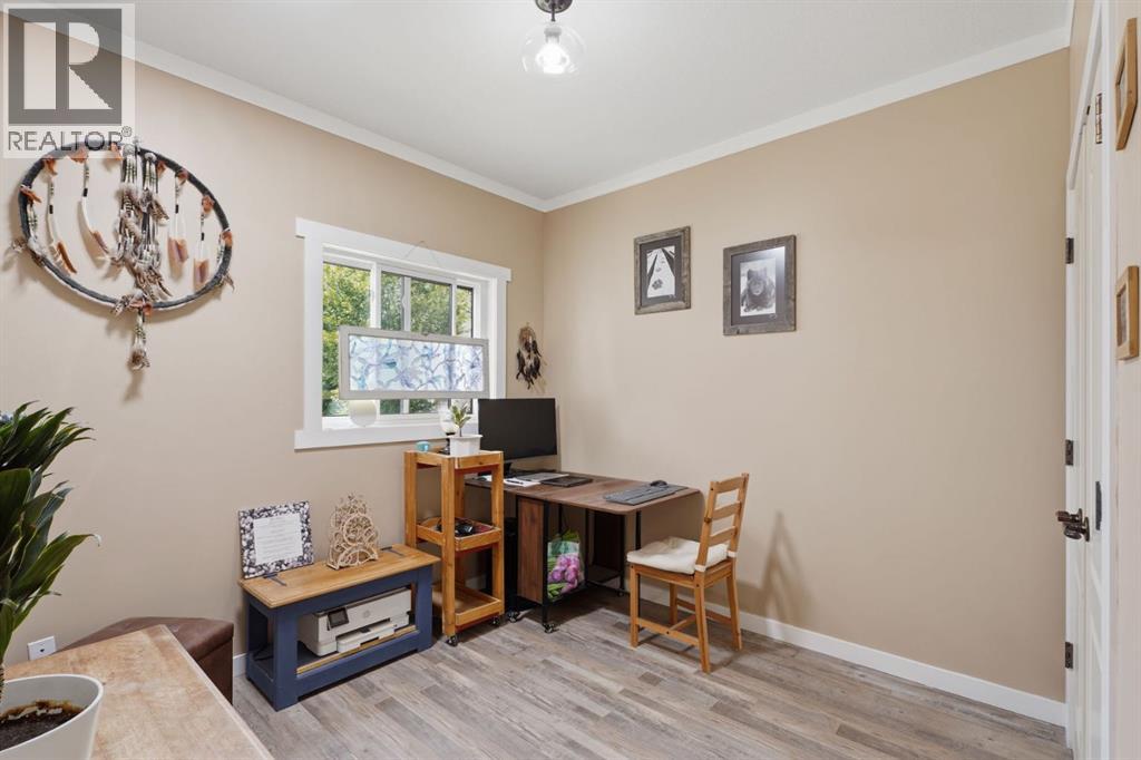 Listing photo – 44 Inglewood Drive, Red Deer