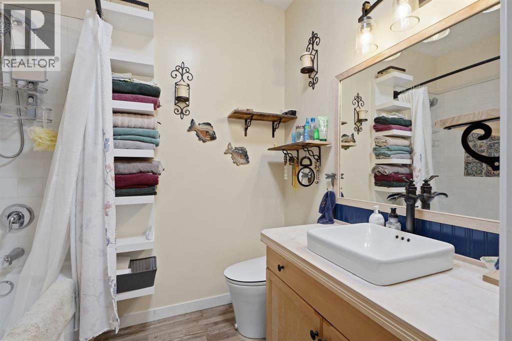Listing photo – 44 Inglewood Drive, Red Deer