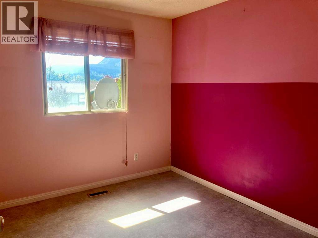 7725 28 Avenue S - 12
