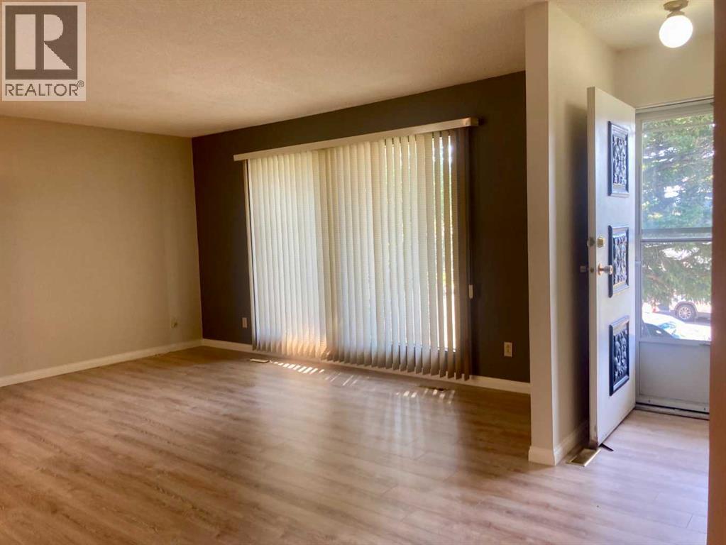 7725 28 Avenue S - 7