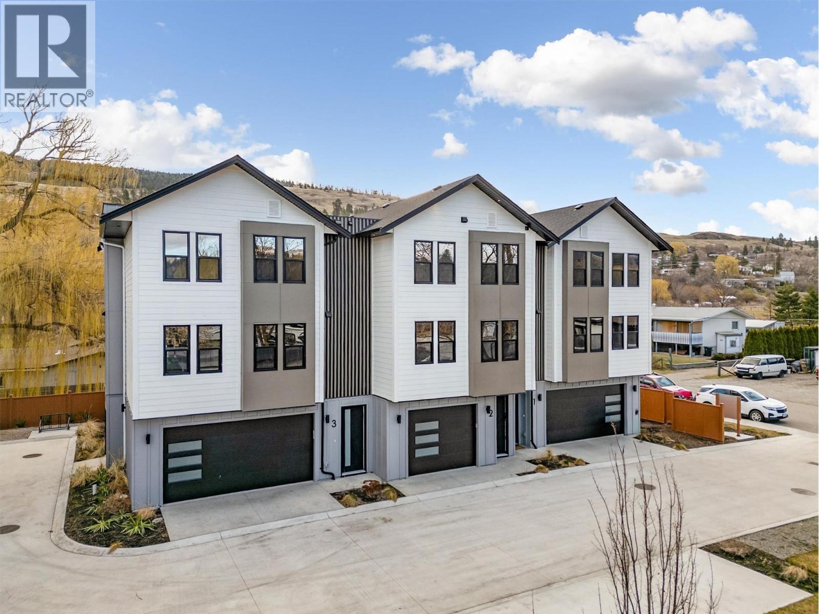 3 3590 Redecopp Road, Lake Country