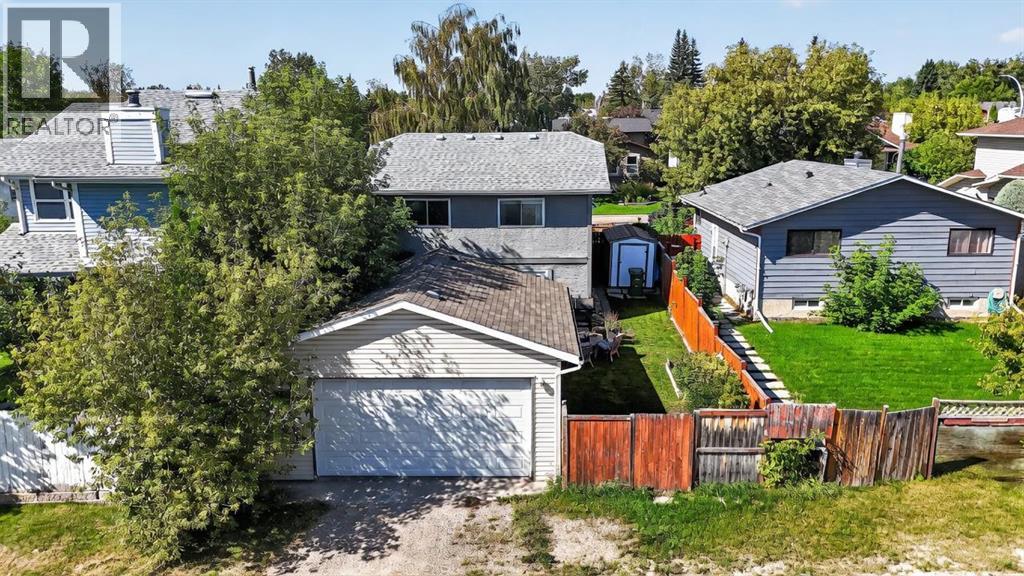 255 Shawcliffe Circle SW - 2