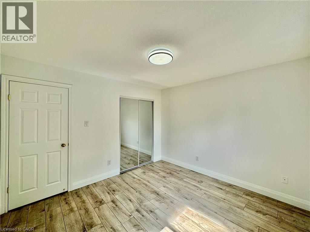 56 LENA Crescent - 25