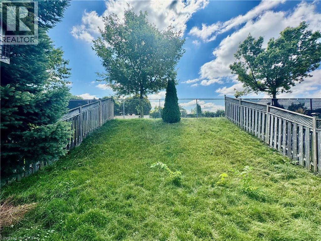 56 LENA Crescent - 33