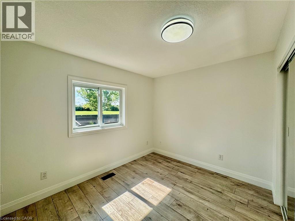 56 LENA Crescent - 27