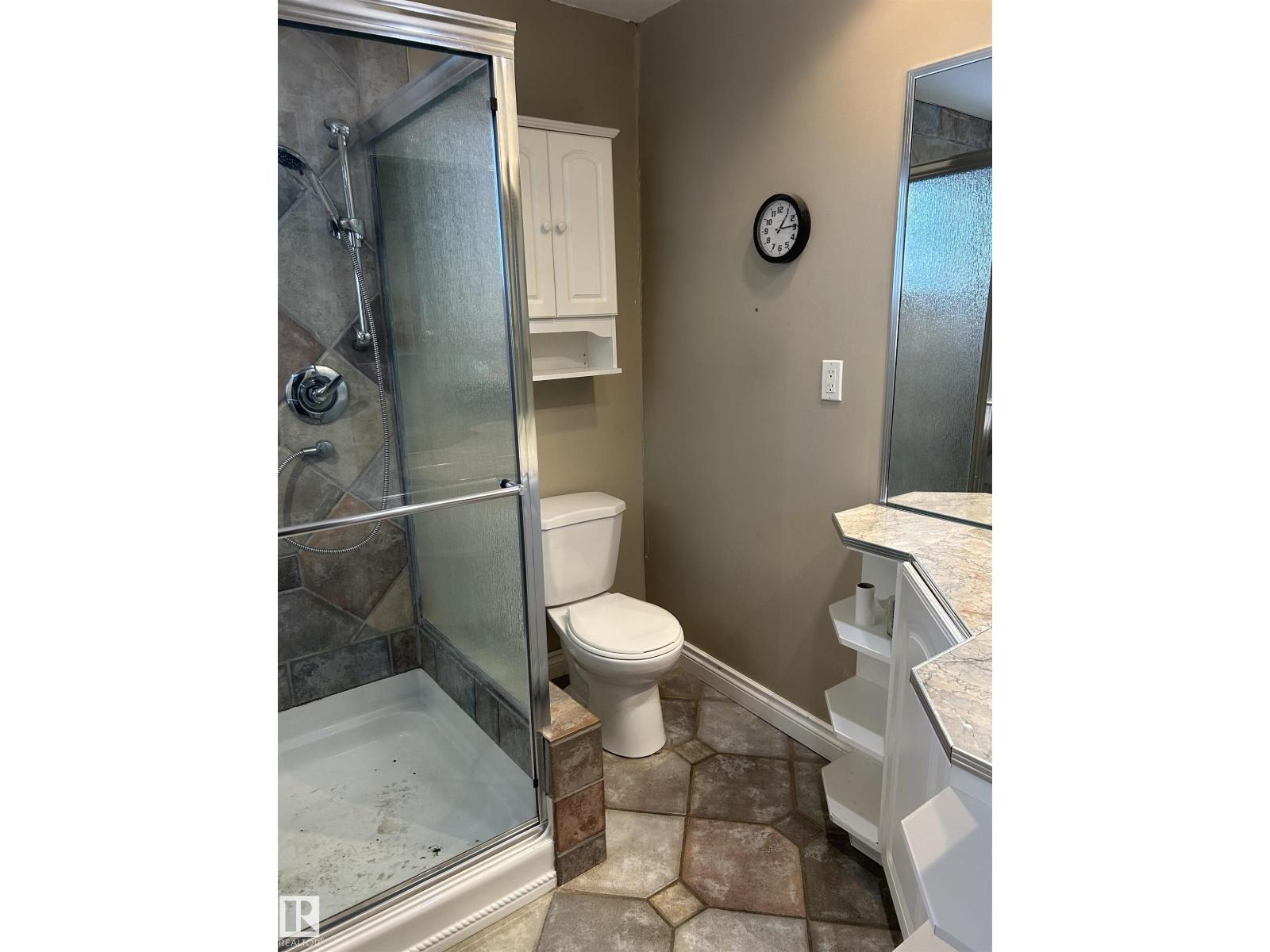 11243 125 Street NW - 11