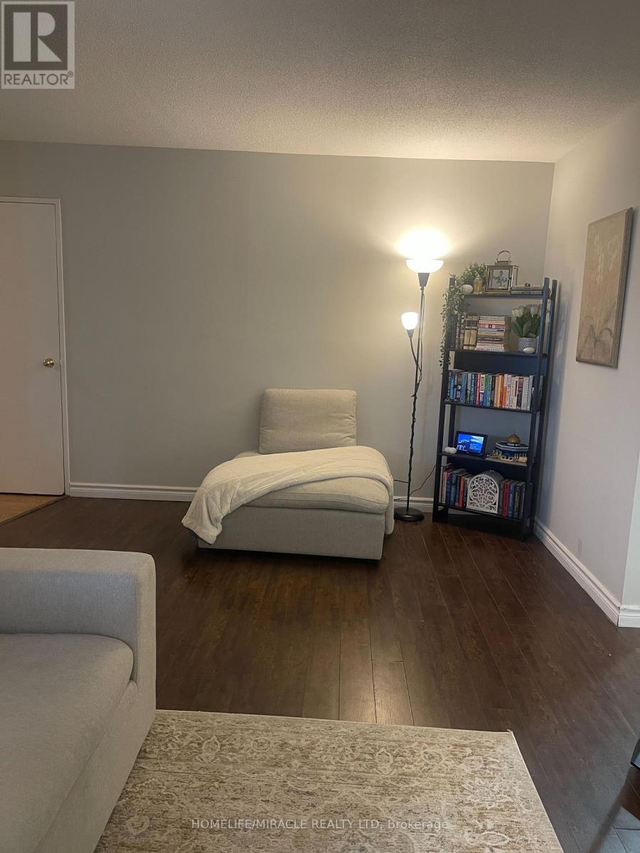 #810 3555 DERRY ROAD E - 12