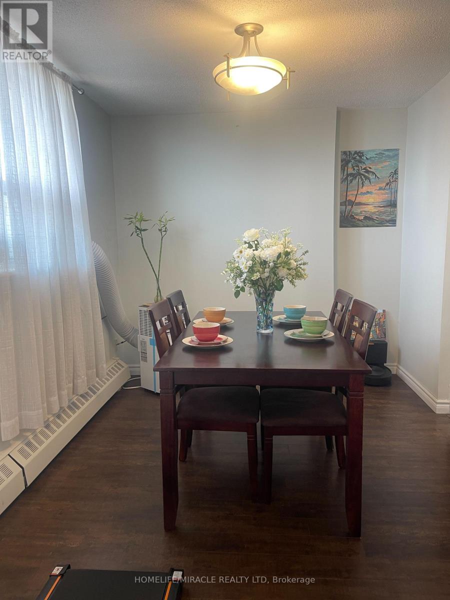 #810 3555 DERRY ROAD E - 3