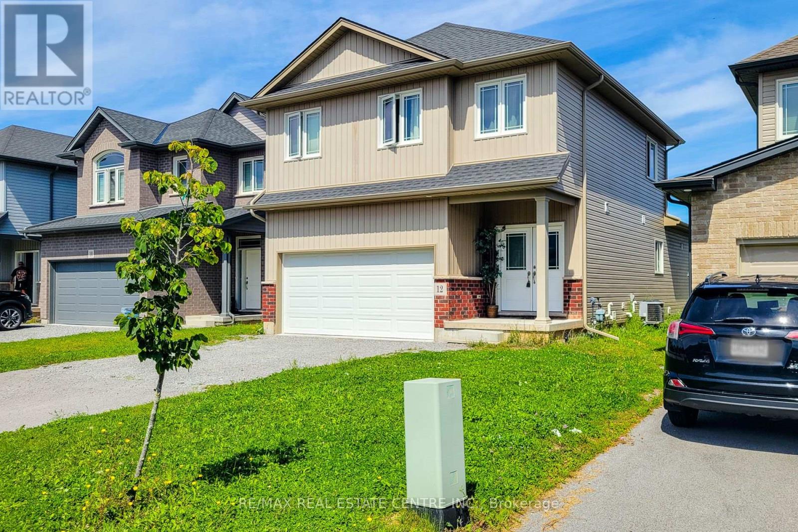 12 BOWMAN CRESCENT - 3