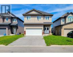 12 BOWMAN CRESCENT