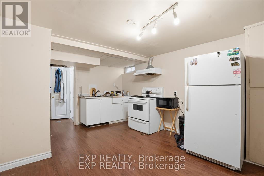 139 DALEWOOD AVENUE - 17