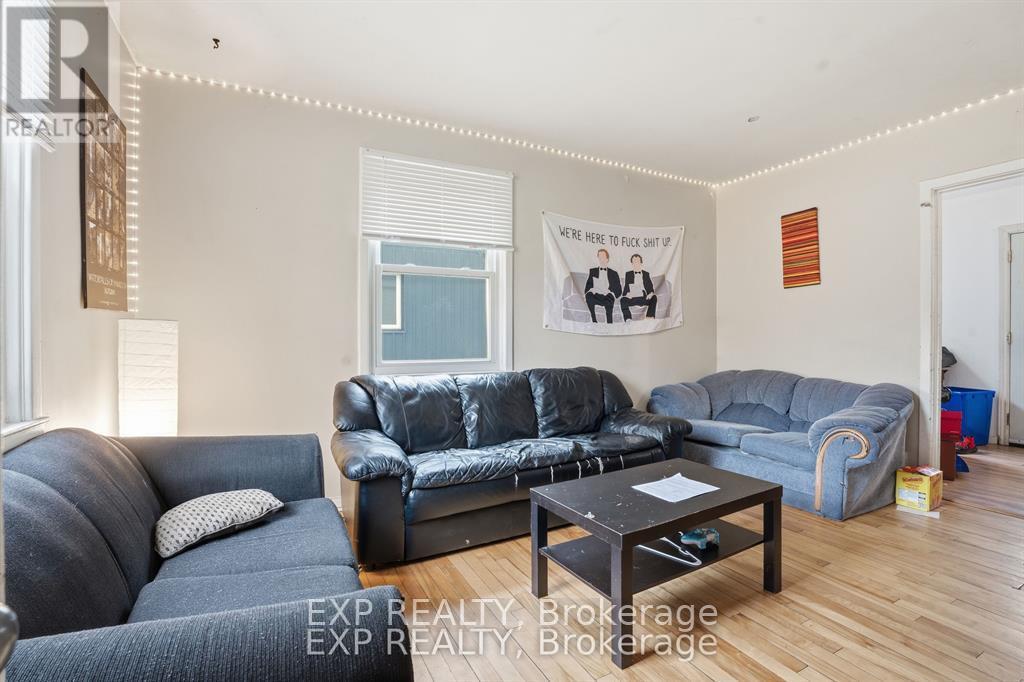 139 DALEWOOD AVENUE - 4
