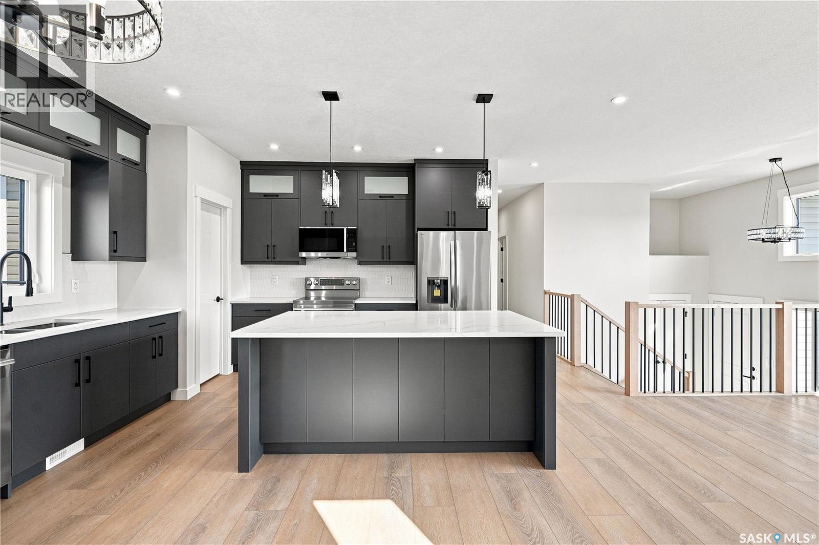820 Ballesteros CRESCENT - Image 7