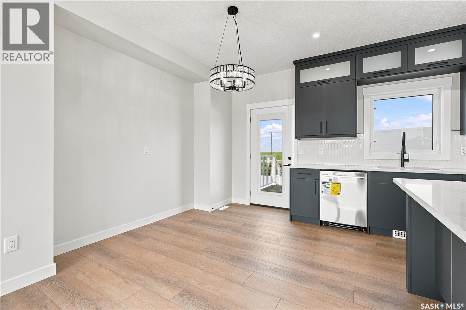 820 Ballesteros CRESCENT - 10